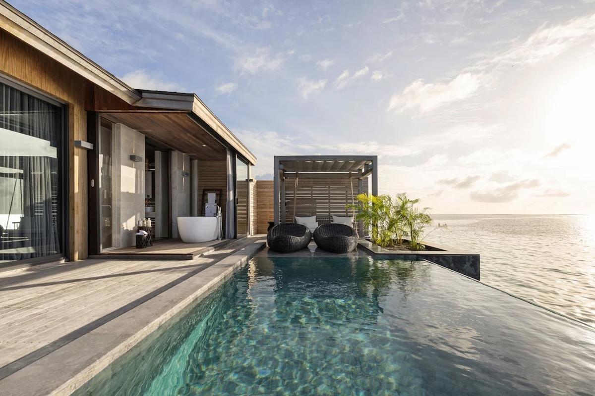 Madifushi Private Island Hotel Meemu Atoll Exterior photo